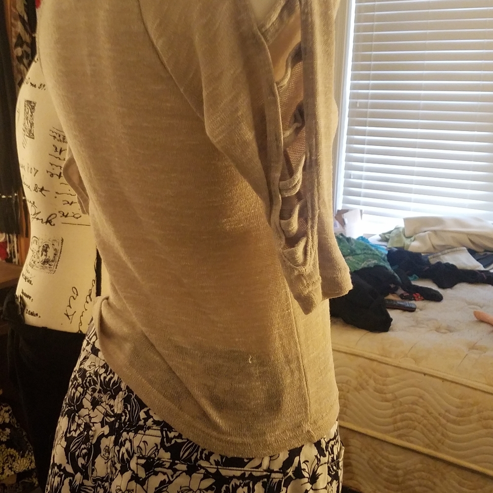 Shirt - Picture 2 of 3